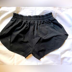 Lululemon active shorts sz4